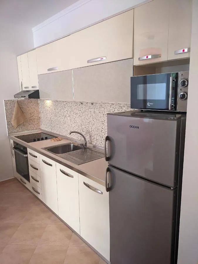 Red Coral Apartments Durres